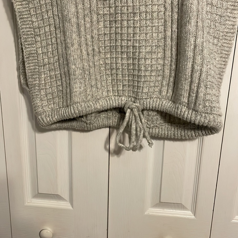 Universal Thread Pullover Sweater One Size - image 2